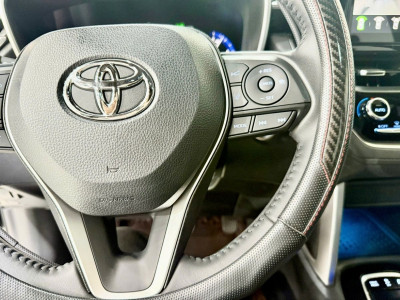 Toyota Corolla Cross Hybrid 2023 Odo 7014 Km