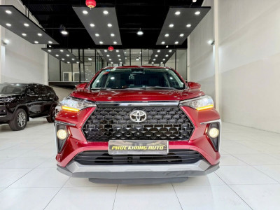 Toyota Veloz Cross Top 2023 Odo 14129 Km