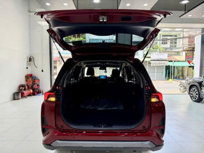 Toyota Veloz Cross Top 2023 Odo 14129 Km