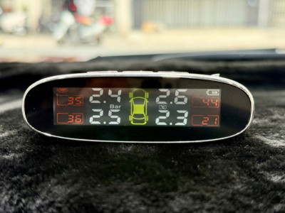 Toyota Veloz Cross Top 2023 Odo 14129 Km