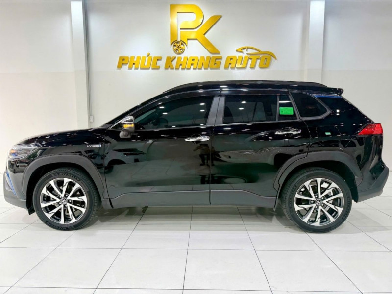 Toyota Corolla Cross Hybrid 2023 Odo 7014 Km