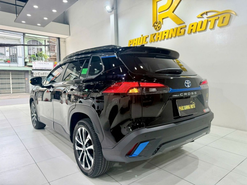 Toyota Corolla Cross Hybrid 2023 Odo 7014 Km