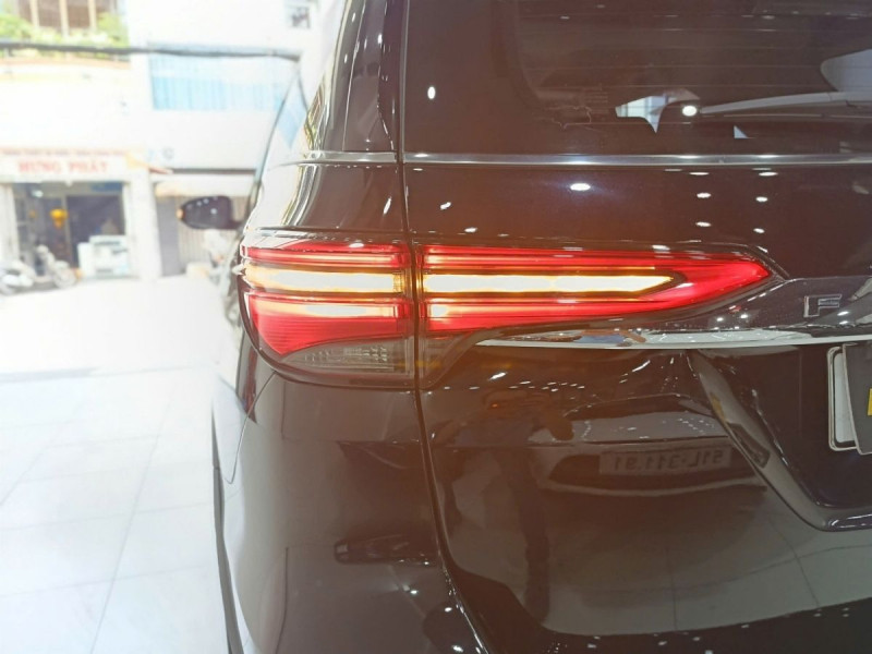 Toyota Fortuner 2.7L Máy Xăng 4x4 2022 Odo 80945 Km